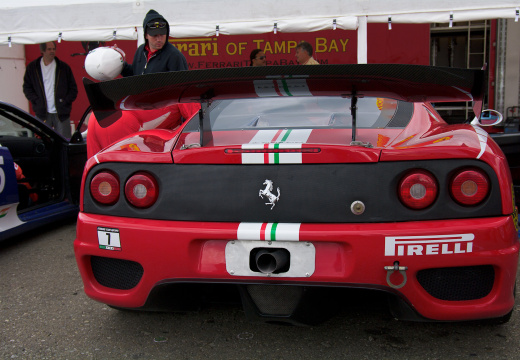ArtOfFerrari2010-024
