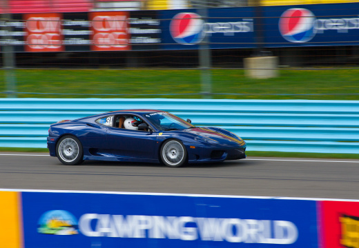 ArtOfFerrari2010-058