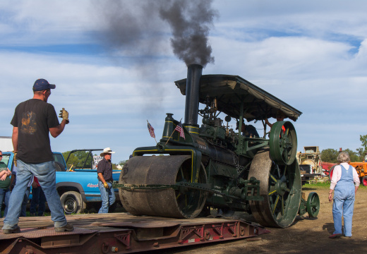 AlexanderSteamShow-100910-03