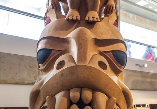 totem in Vancouver airport