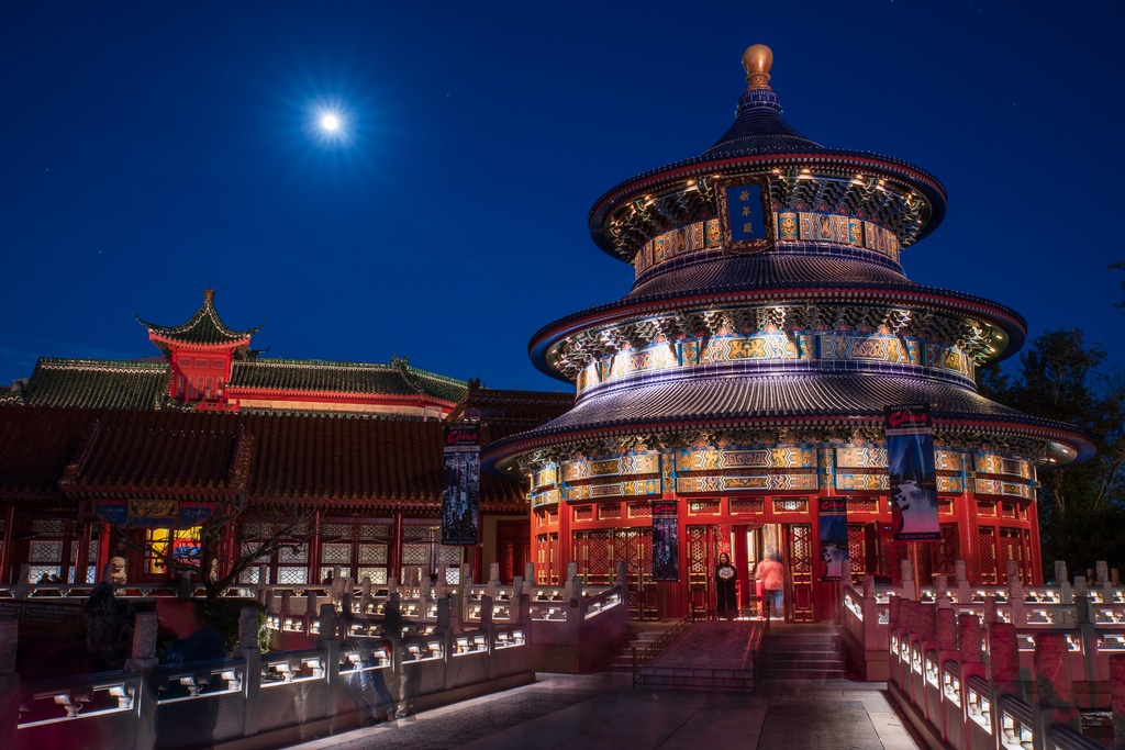 201901 WDW-095 Temple of Heaven in China pavilion.jpg