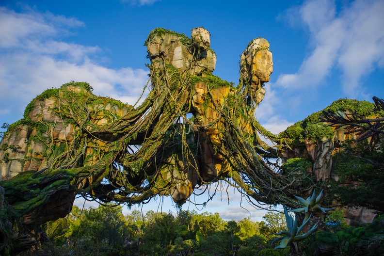 Floating mountains from Flight of Passage queue