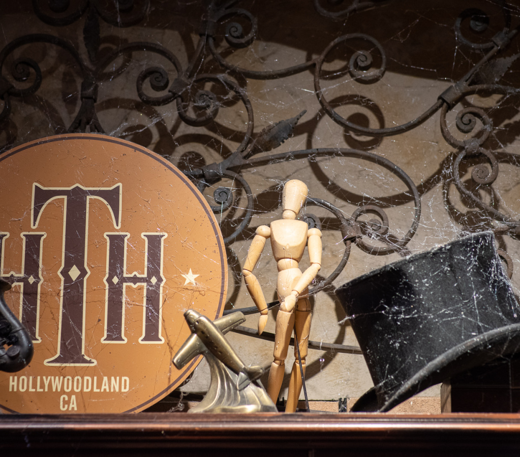 Tower of Terror decor