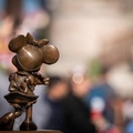 Minnie statue