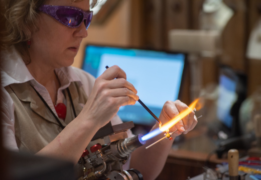 Glass artist