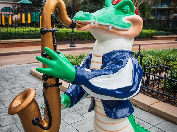 Alligator jazz band at Port Orleans