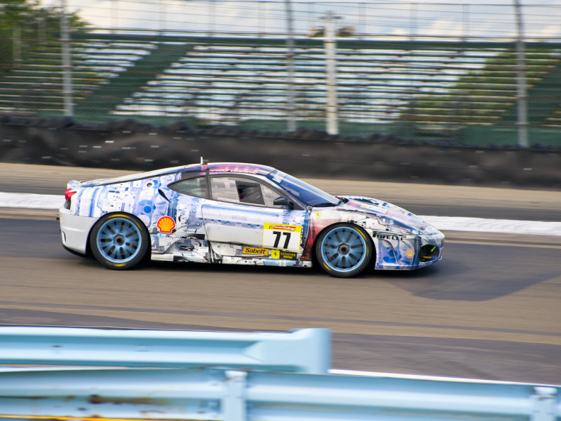 ArtOfFerrari2010-097