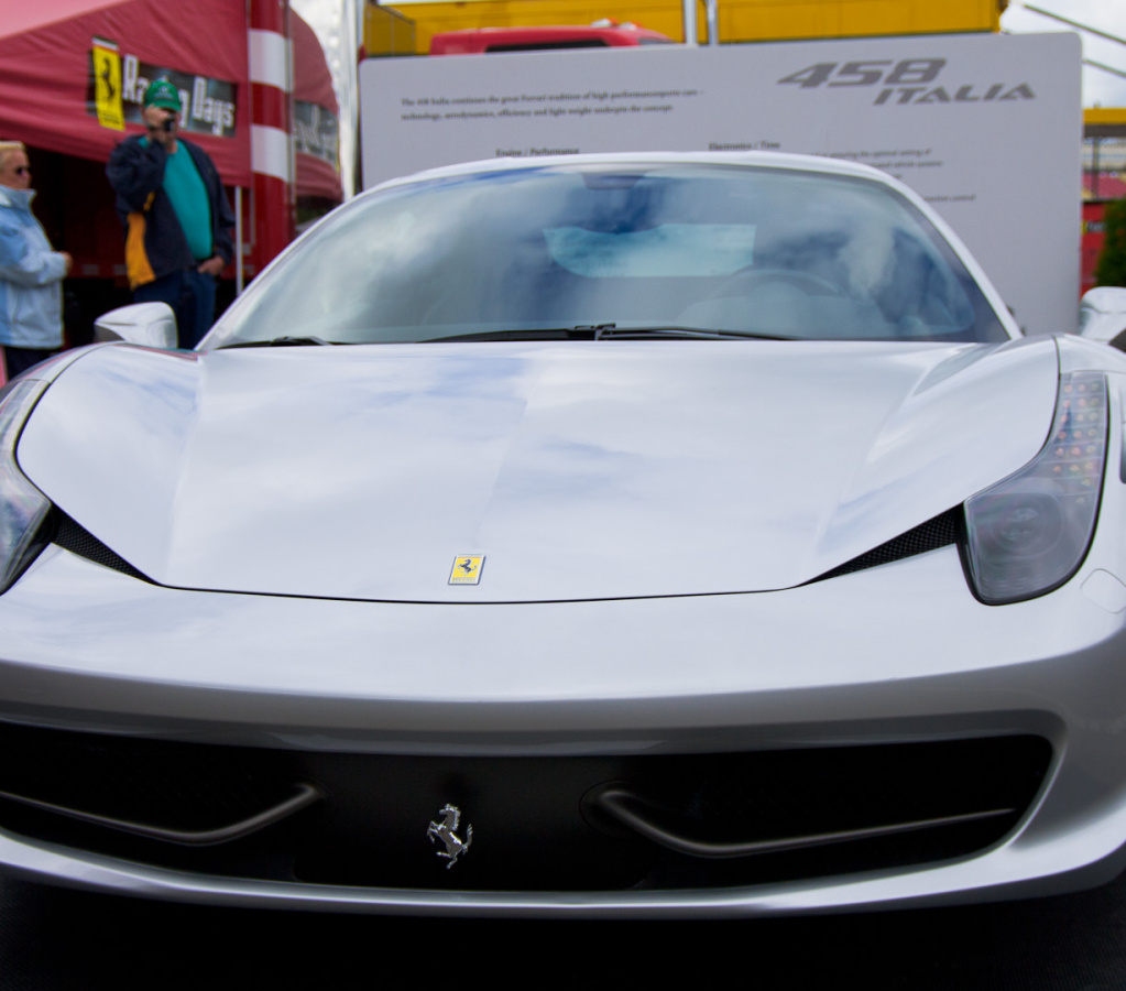 ArtOfFerrari2010-073