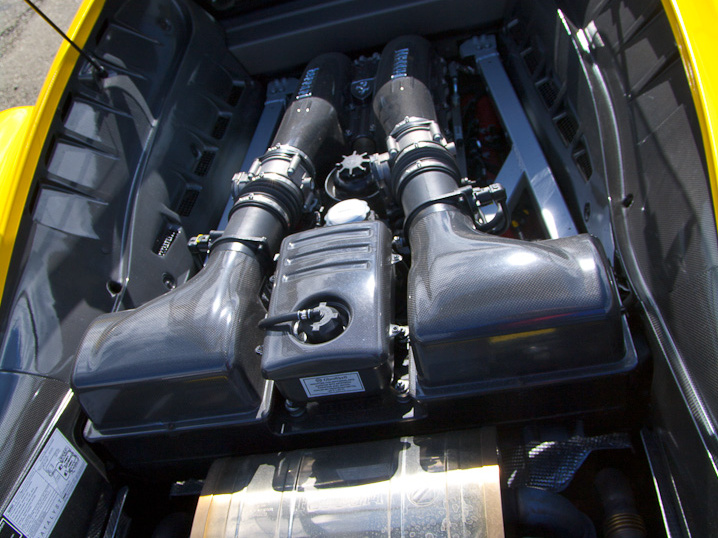 ArtOfFerrari2010-039