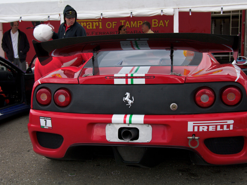 ArtOfFerrari2010-024