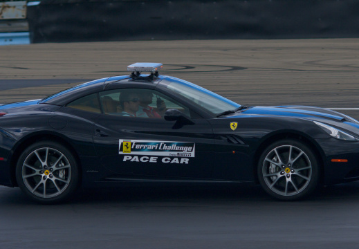 ArtOfFerrari2010-090