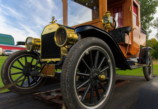 AlexanderSteamShow-100910-12