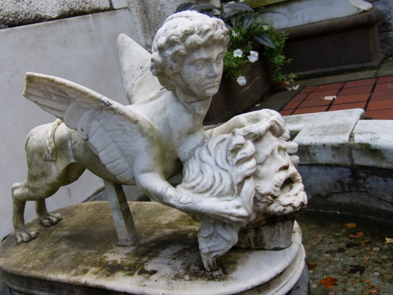 SonnenbergGardens2012-02