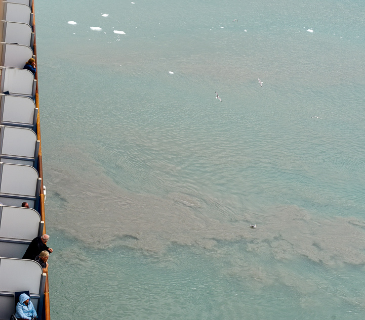 oily  or dirty water