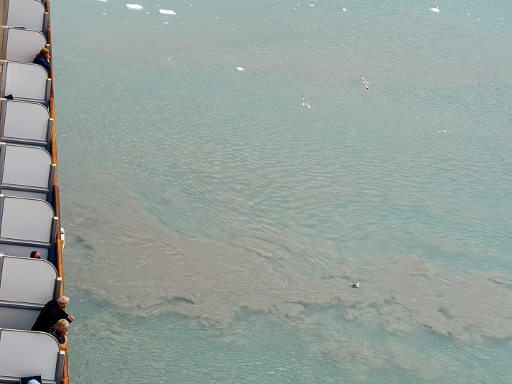 oily  or dirty water