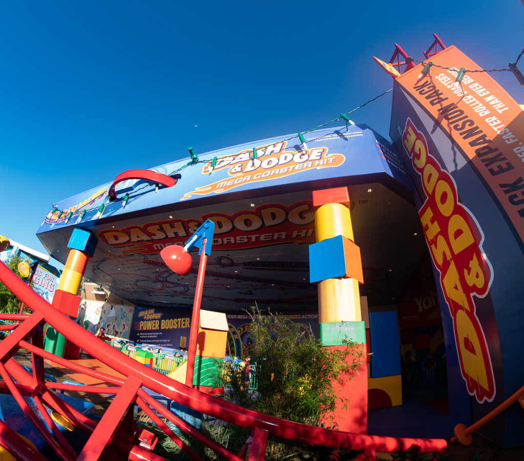 First ride on Slinky Dog Dash
