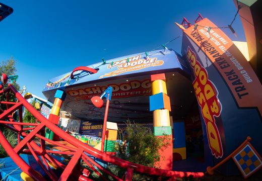 First ride on Slinky Dog Dash