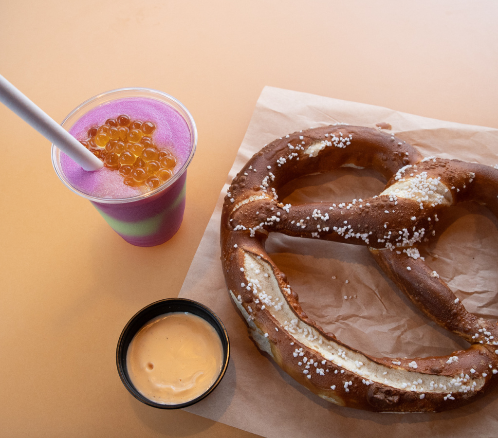 Colossal Pretzel and Night Blossom from Pongu Pongu