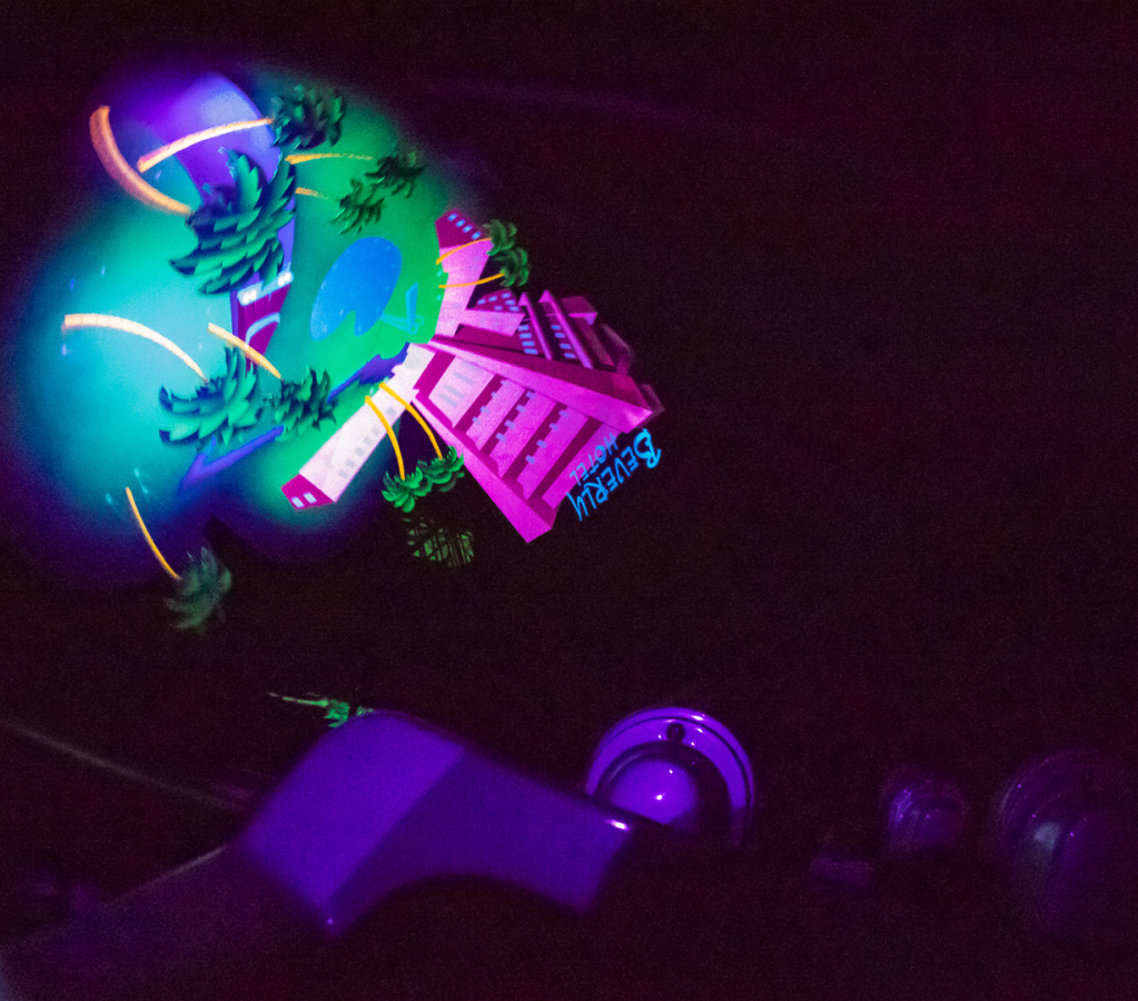 Rock 'n Rollercoaster on-ride