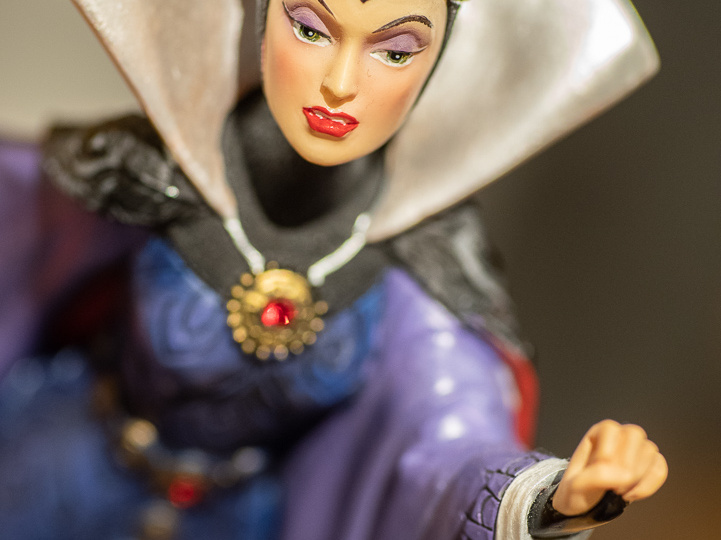 Evil queen from Snow White figure