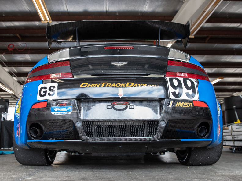 Automatic Racing Aston Martin V8 Vantage GT4