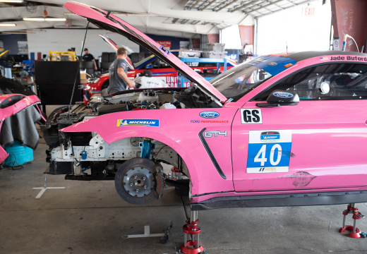 PF Racing Ford Mustang GT4